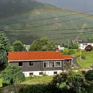 Cosy Ground Floor With Three Bedrooms , Bergen Noruega