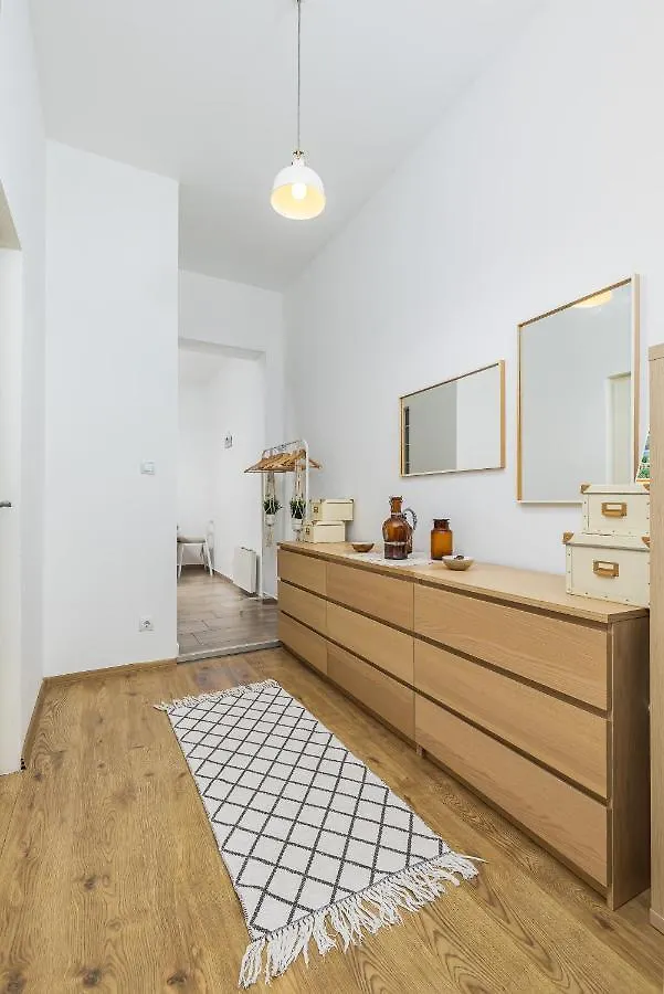 Paco&Orsi'S Homey Cosy Apartment In The City Center Budapest 0*,  Hungría